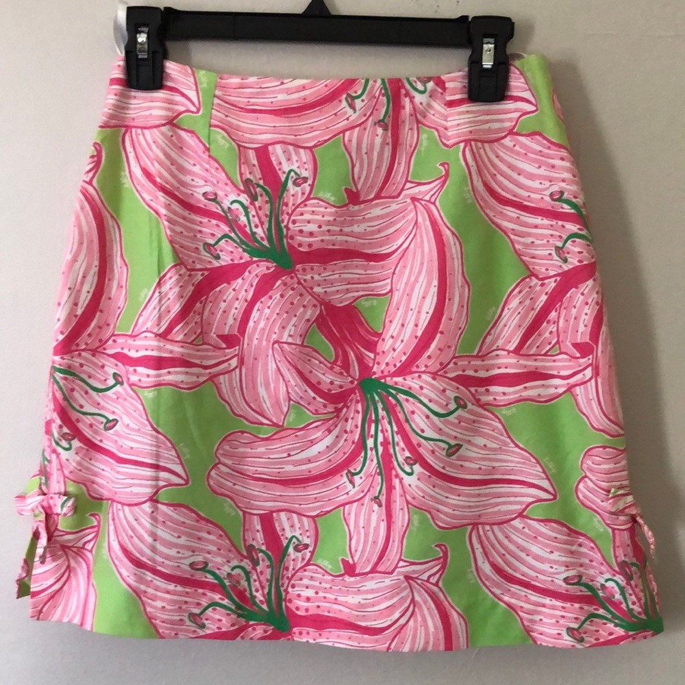 Lilly Pulitzer Fun Summer Skirt green pink flowers Womens 10 bow sides